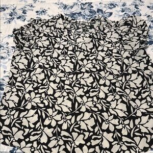 Maurices Monochrome Leaf Pattern Blouse